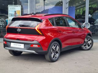 57100 : Hyundai Thionville - Théobald Automobiles - HYUNDAI Bayon - Bayon - Dragon Red Métal - Traction - Essence