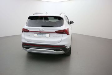 01150 : Stock constructeur - HYUNDAI SANTA FE Executive - SANTA FE IV - Blanc - Boîte automatique - Essence / Courant électrique