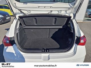 02100 : Hyundai Saint-Quentin - Mary Automobiles - HYUNDAI i20 Intuitive - i20 - ATLAS WHITE - Boîte manuelle - Essence sans plomb