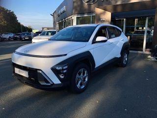 49070 : Hyundai Angers - Oceane Automobiles - HYUNDAI KONA Intuitive - KONA II - Blanc - Boîte manuelle - Essence sans plomb