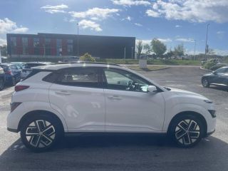 64100 : Hyundai Bayonne - Oceanic Auto - HYUNDAI Kona - Kona - Serenity White Métal - Traction - Electrique