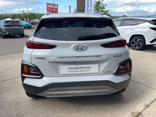 69300 : Hyundai Lyon Nord - Groupe Central Autos - HYUNDAI KONA HYBRID Creative - KONA - Blanc - Automate sequentiel - Essence / Courant électrique