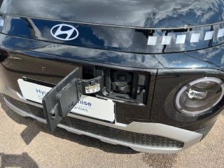 89100 : Hyundai Sens - APS - HYUNDAI Inster - Inster - Abyss Black métal perlé - Traction - Electrique