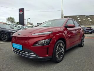 29200 : Hyundai Brest - Iroise Automobiles - HYUNDAI Kona - Kona - Sunset Red Métal - Traction - Electrique