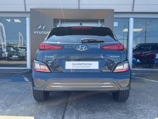 72100 : Hyundai Le Mans - GCH LE MANS - HYUNDAI Kona - Kona - Phantom Black Métal - Traction - Electrique