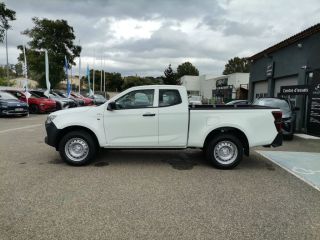 84120 : Hyundai PERTUIS - SA PEDINIELLI - ISUZU D-MAX B - D-MAX III - BLANC - Boîte automatique - Diesel