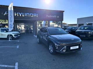 84120 : Hyundai PERTUIS - SA PEDINIELLI - HYUNDAI KONA Creative - KONA II - Gris - Boîte manuelle - Essence sans plomb
