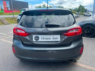 64100 : Hyundai Bayonne - Oceanic Auto - FORD Fiesta - Fiesta - GRIS F - Traction - Essence