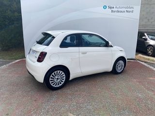 33110 : Hyundai Bordeaux Nord Le Bouscat - Sipa Automobiles - FIAT 500e BERLINE Action - 500 III - Blanc - Automate à fonct. Continu - Courant électrique