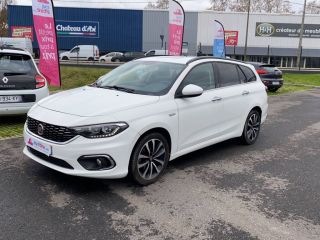 31200 : Hyundai TOULOUSE NORD - AUTO NORD - FIAT TIPO STATION WAGON MY19 E6D Lounge - TIPO II - BLANC - Boîte manuelle - Diesel