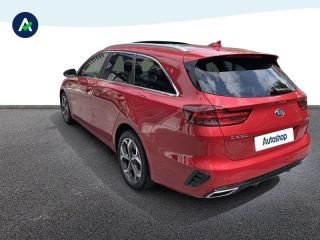 75013 : Hyundai Paris 13 - BPM Cars - KIA Ceed SW - Ceed SW - Rouge Rubis métallisé - Traction - Hybride rechargeable : Essence/Electrique