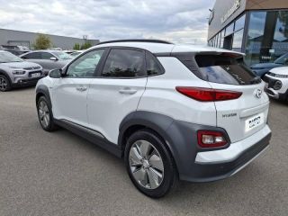 56000 : Hyundai Vannes - Park Lann Automobiles - HYUNDAI Kona - Kona - Chalk White Métal - Traction - Electrique