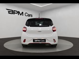 92130 : Hyundai ISSY-LES-MOULINEAUX - BPM Cars - HYUNDAI i10 - i10 - Atlas White/Toit/rétros Black - Traction - Essence