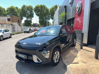 04100 : Hyundai Manosque - Pedinielli - HYUNDAI KONA Intuitive - KONA II - NOIR - Automate sequentiel - Essence / Courant électrique