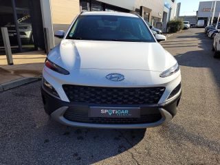 04100 : Hyundai Manosque - Pedinielli - HYUNDAI KONA HYBRID Intuitive - KONA - Blanc - Automate sequentiel - Essence / Courant électrique