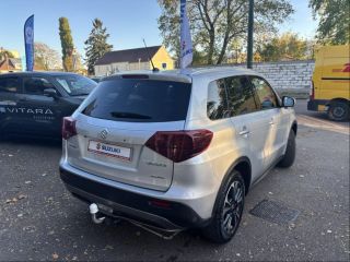 89100 : Hyundai Sens - APS - SUZUKI Vitara - Vitara - Silky Silver métallisé 2 - Transmission intégrale - Essence