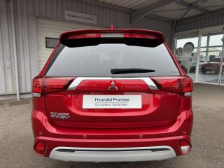 21300 : Hyundai Dijon - Privilège Automobiles - MITSUBISHI OUTLANDER PHEV Instyle - OUTLANDER III - Rouge - Automate à fonct. Continu - Essence / Courant électrique