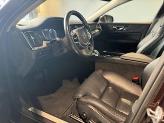 59640 : Hyundai Dunkerque - Europ&#039;Auto - VOLVO V60 - V60 - Brun Érable Métallisé - Traction - Diesel/Micro-Hybride