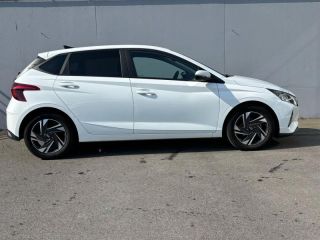 56600 : Hyundai Lorient - Auto Océane - HYUNDAI i20 - i20 - Polar White - Traction - Essence