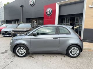 04100 : Hyundai Manosque - Pedinielli - FIAT 500e BERLINE MY22 SERIE 1 STEP 2 Action Plus - 500 III ELECTRIQUE - Gris - Automate à fonct. Continu - Courant électrique