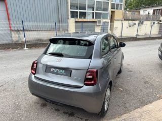 04100 : Hyundai Manosque - Pedinielli - FIAT 500e BERLINE MY22 SERIE 1 STEP 2 Action Plus - 500 III ELECTRIQUE - Gris - Automate à fonct. Continu - Courant électrique