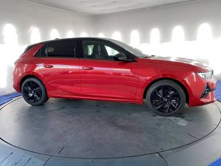 31200 : Hyundai TOULOUSE NORD - AUTO NORD - OPEL ASTRA GS - ASTRA L - ROUGE KARDIO - Boîte automatique - Essence / Courant électrique