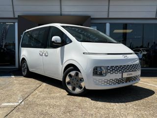 72100 : Hyundai Le Mans - GCH LE MANS - HYUNDAI Staria - Staria - Blanc - Traction - Hybride : Essence/Electrique