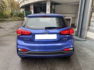 75013 : Hyundai Paris 13 - Bayard Automobiles - HYUNDAI i20 - i20 - Champion Blue - Traction - Essence