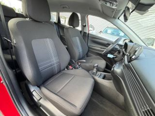 29000 : Hyundai Quimper - Iroise Automobiles - HYUNDAI Bayon - Bayon - Dragon Red Métal - Traction - Essence