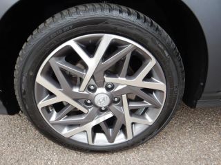 52000 : Hyundai Chaumont - Garage Michel Bazin - HYUNDAI Kona - Kona - Cyber Grey Métal - Traction - Hybride : Essence/Electrique