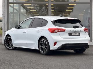 57200 : Hyundai Sarreguemines - Theobald Automobiles - FORD Focus - Focus - Gris Magnetic métallisé Premium - Traction - Essence/Micro-Hybride