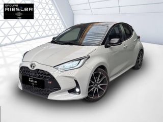 60740 : Hyundai Saint-Maximin - Protea by Riester - TOYOTA YARIS HYBRIDE MY22 GR Sport - YARIS IV - Gris - Automate à fonct. Continu - Essence / Courant électrique