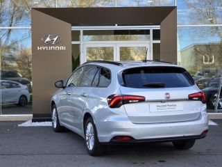 77240 : Hyundai Melun - CAP FOURNIER - FIAT TIPO STATION WAGON MY21 Life Plus - TIPO II - Gris - Boîte manuelle - Essence sans plomb