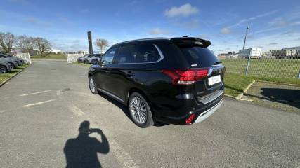 49300 : Hyundai Cholet - Océane Auto - MITSUBISHI OUTLANDER PHEV Instyle - OUTLANDER III - Noir - Boîte automatique - Essence / Courant électrique