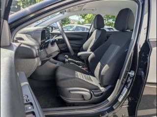 14100 : Hyundai Lisieux - Trajectoire Automobiles - HYUNDAI Bayon - Bayon - Phantom Black Métal - Traction - Essence