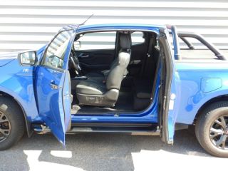 52000 : Hyundai Chaumont - Garage Michel Bazin - ISUZU D-Max - D-Max - Biarritz Blue métal - Transmission intégrale enclenc - Diesel