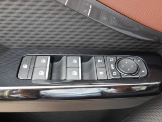 52000 : Hyundai Chaumont - Garage Michel Bazin - SUZUKI Vitara - Vitara - So'Color Land Breeze Green/Toit Noir - Traction - Electrique