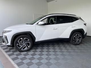 85000 : Hyundai La Roche-sur-Yon - Océane Auto - HYUNDAI TUCSON Executive - TUCSON IV - Blanc - Boîte automatique - Essence / Courant électrique