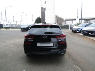 91100 : Hyundai Corbeil-Essonnes - CAP Fournier - HYUNDAI i30 SW Creative - i30 III - Noir - Boîte séquentielle - Essence sans plomb