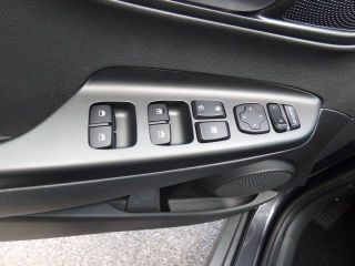 13730 : Hyundai Marignane - Cap Milanesio - HYUNDAI KONA ELECTRIC Intuitive - KONA ELECTRIC (12/2020-08/2023) - Dark Knight - Automate à fonct. Continu - Courant électrique