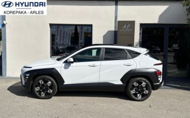 13200 : HYUNDAI Arles - Lexa Automobile - HYUNDAI KONA Executive - KONA II - Blanc - Automate sequentiel - Essence / Courant électrique