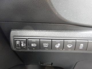 52000 : Hyundai Chaumont - Garage Michel Bazin - SUZUKI Swace - Swace - Platinium White Pearl - Traction - Hybride : Essence/Electrique