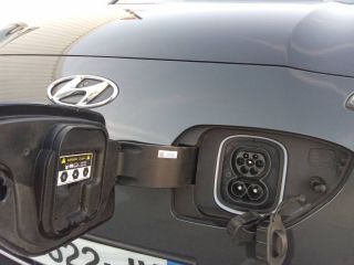 83130 : Hyundai Toulon - Autodif SAS - Groupe BALDASSARI - HYUNDAI KONA ELECTRIC Intuitive - KONA ELECTRIQUE - Gris - Automate à fonct. Continu - Courant électrique