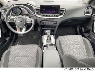 35400 : Hyundai Saint-Malo - GCA - KIA Ceed SW - Ceed SW - Gris Acier métallisé - Traction - Hybride rechargeable : Essence/Electrique
