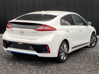 57685 : Hyundai Metz - Theobald Automobiles - HYUNDAI Ioniq - Ioniq - Polar White - Traction - Hybride : Essence/Electrique