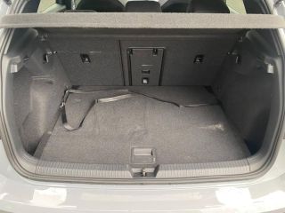 29200 : Hyundai Brest - Iroise Automobiles - VOLKSWAGEN Golf - Golf - Gris Dauphin métallisée - Traction - Diesel