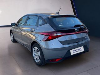 06130 : Hyundai Grasse - Garage Jean Cauvin - HYUNDAI i20 Initia - i20 III - Beige - Boîte manuelle - Essence sans plomb