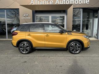 28600 : Hyundai Chartres - Alliance Automobile - SUZUKI Vitara - Vitara - So&#039;Color Solar Yellow Pearl/Black métal - Transmission intégrale - Hybride : Essence/Electrique