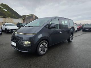 29200 : Hyundai Brest - Iroise Automobiles - HYUNDAI Staria - Staria - Graphite Gray Metal - Traction - Hybride : Essence/Electrique