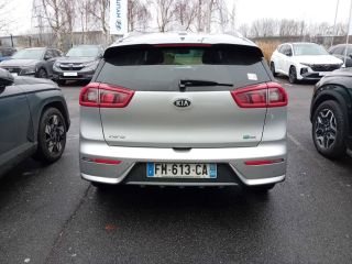 77600 : Hyundai Bussy-Saint-Georges - Protea by Riester - KIA NIRO Active - NIRO - Gris - Automate sequentiel - Essence / Courant électrique